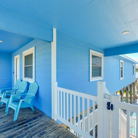 Trendy Port Aransas Home With Private Pool And Deck! Экстерьер фото