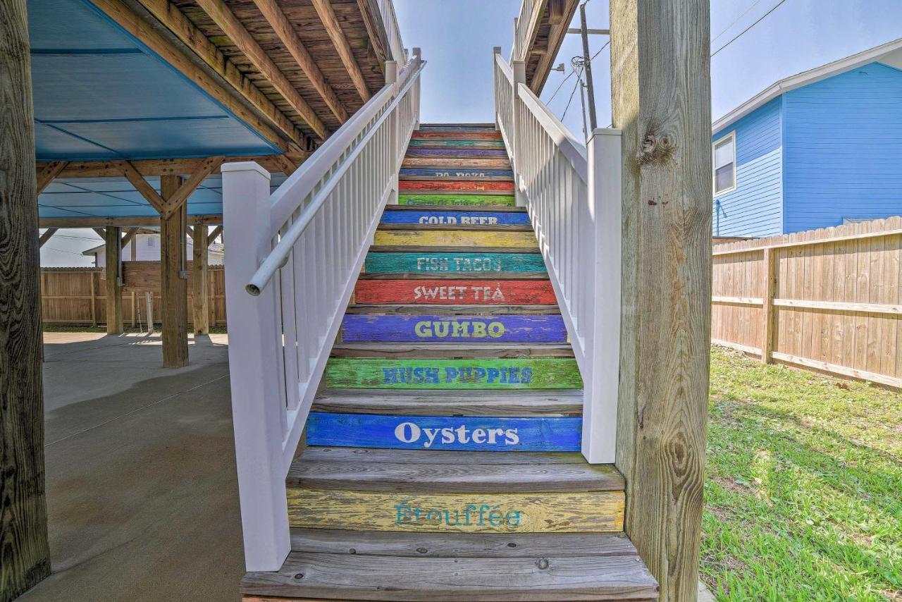 Trendy Port Aransas Home With Private Pool And Deck! Экстерьер фото