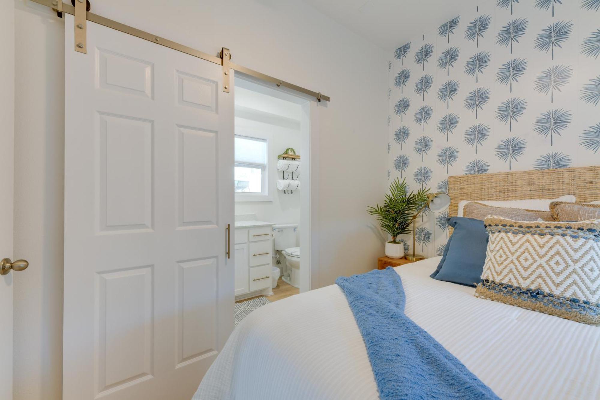 Trendy Port Aransas Home With Private Pool And Deck! Экстерьер фото
